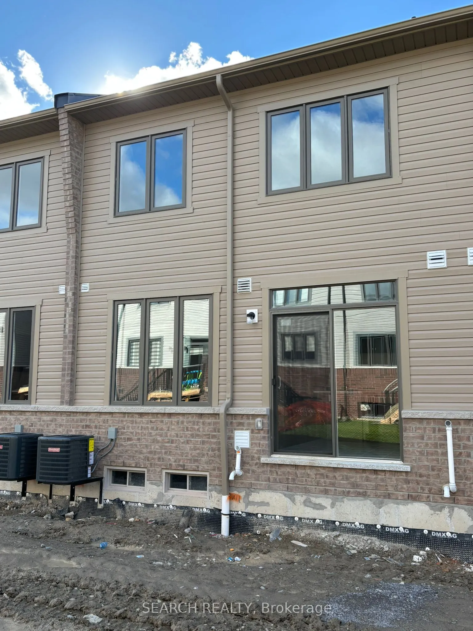 2095 HORACE DUNCAN Crescent