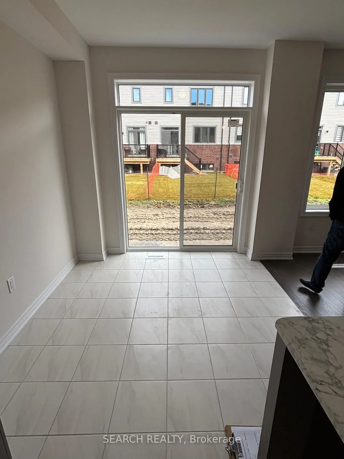 2095 HORACE DUNCAN Crescent