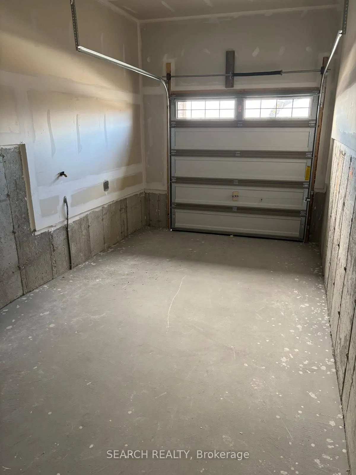 2095 HORACE DUNCAN Crescent