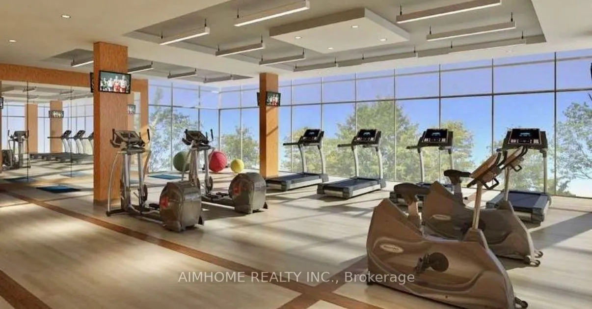 181 Village Green Square, #1512