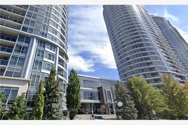 181 Village Green Square, #1512