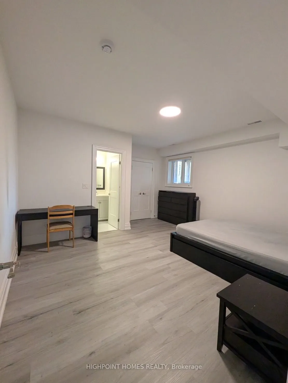 72B Gooderham Drive, #Lower 1