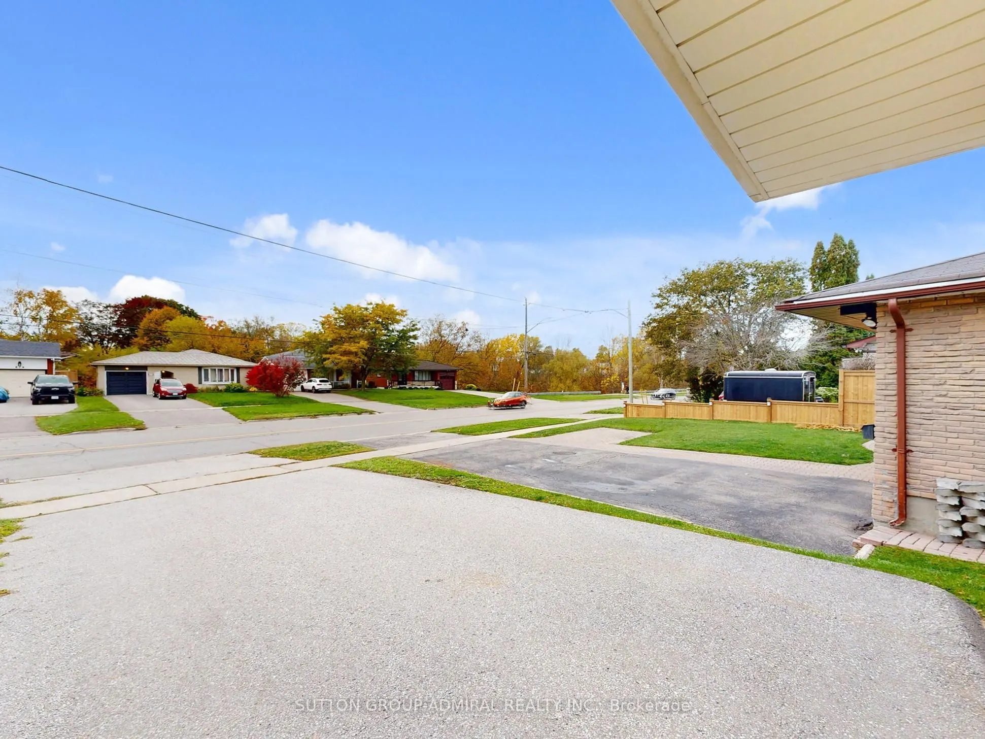 680 Adelaide Avenue E