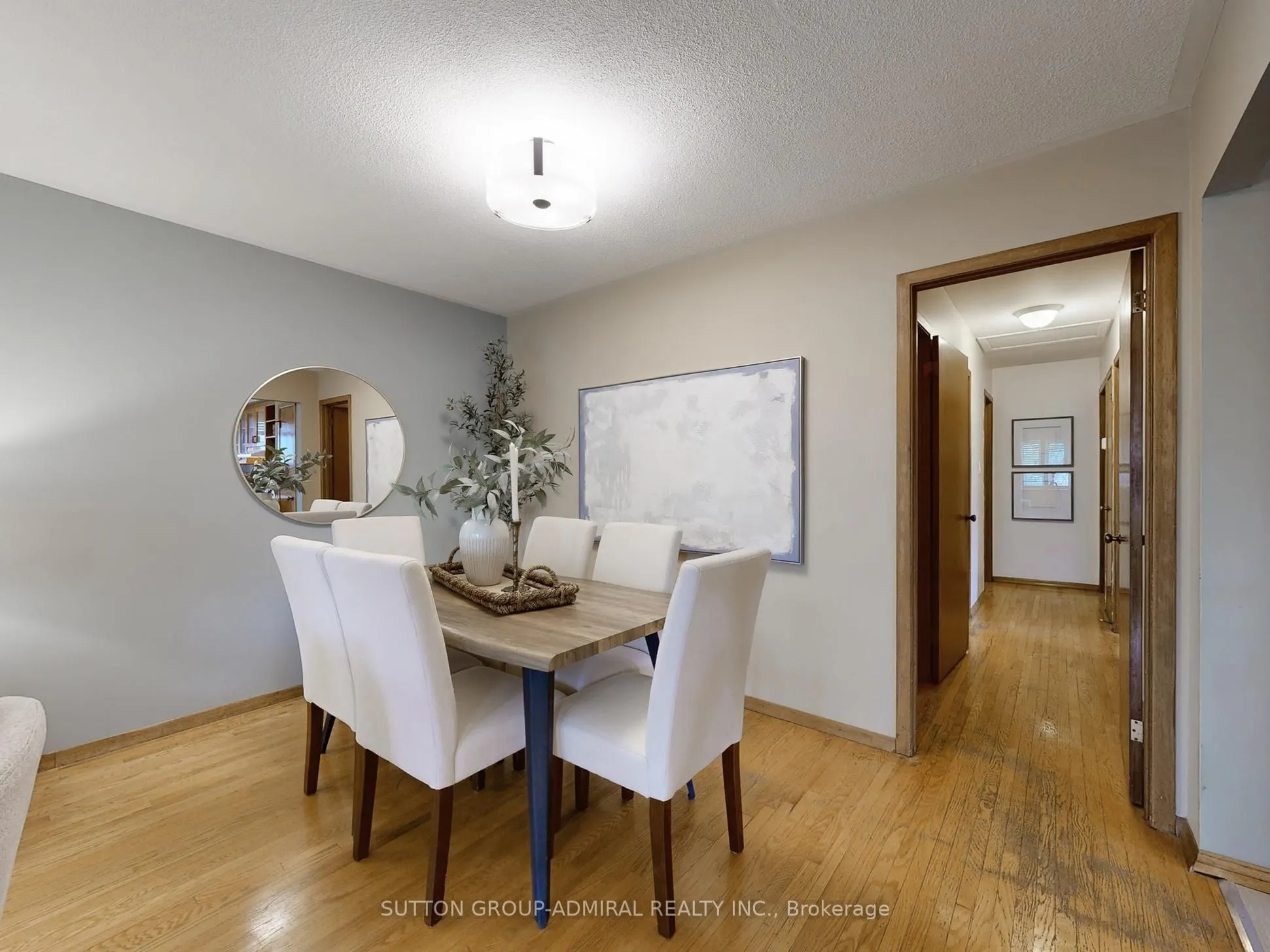 680 Adelaide Avenue E