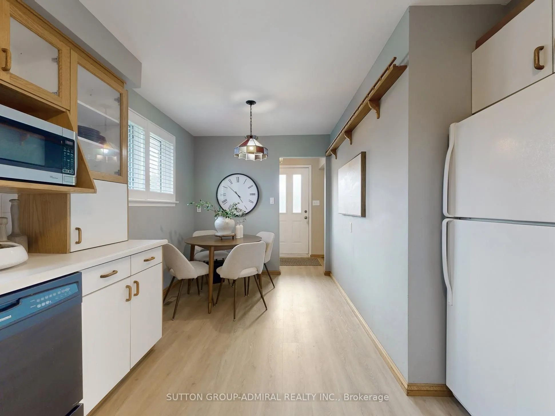 680 Adelaide Avenue E