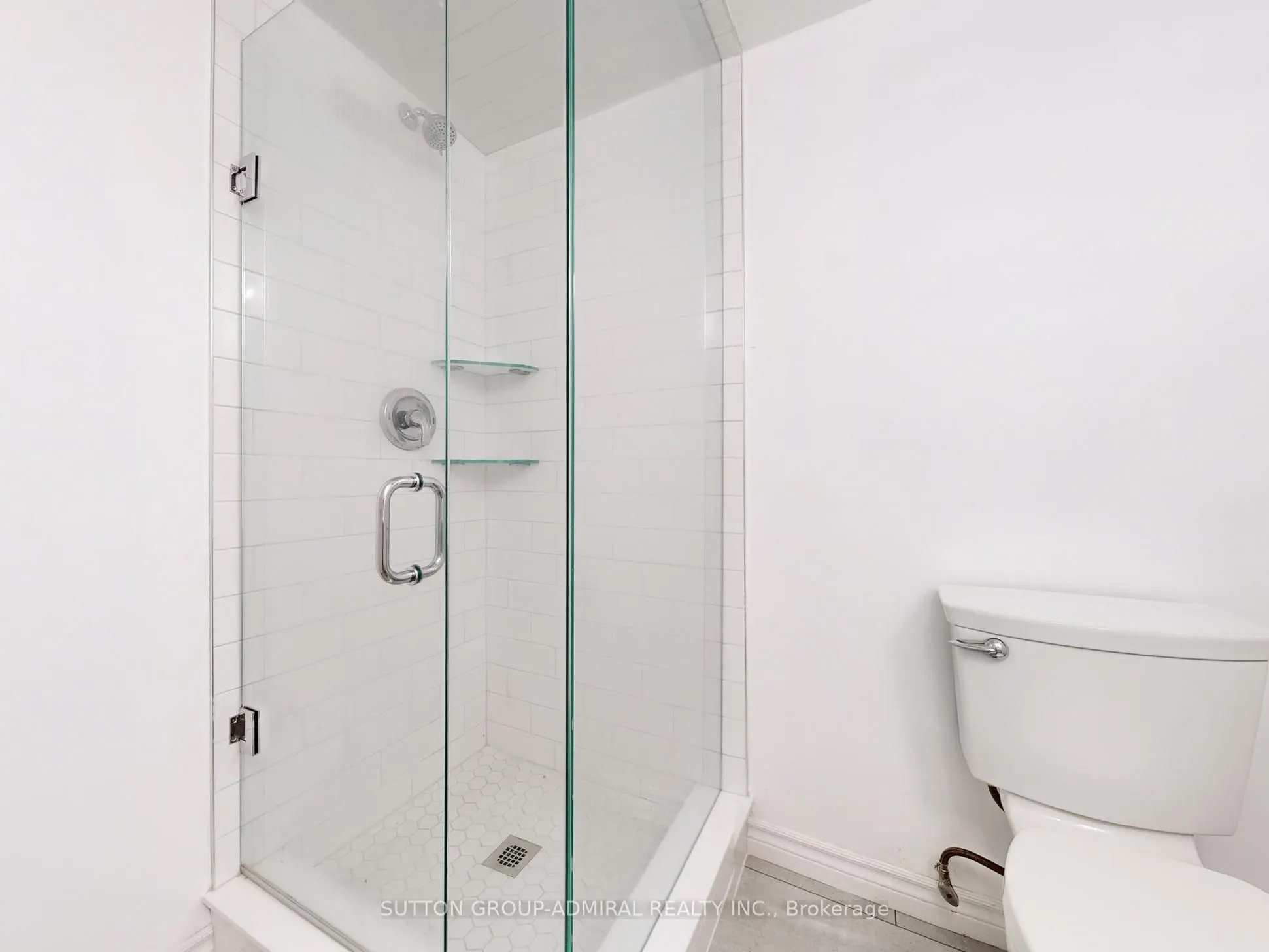 680 Adelaide Avenue E