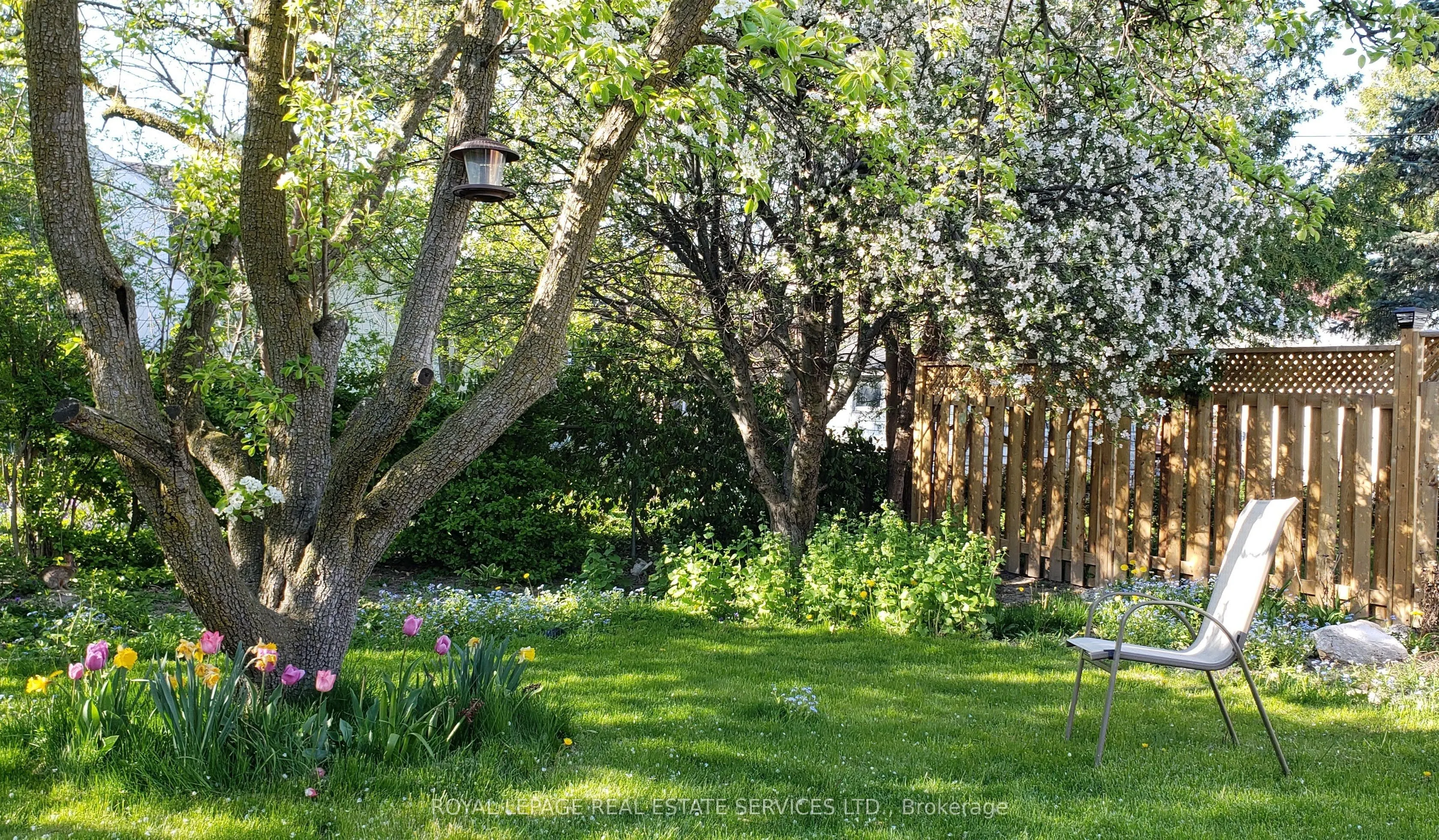 21 Christina Crescent