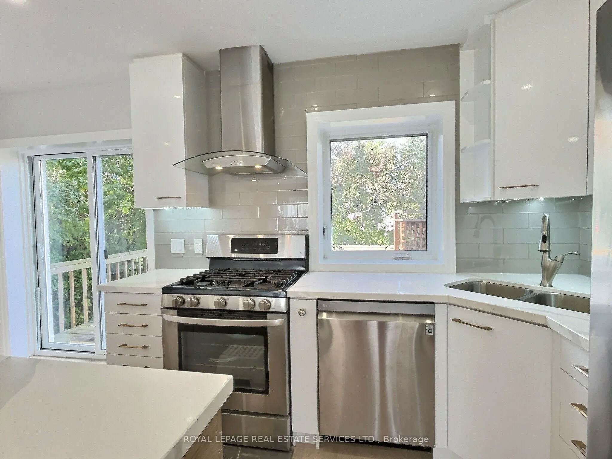 21 Christina Crescent