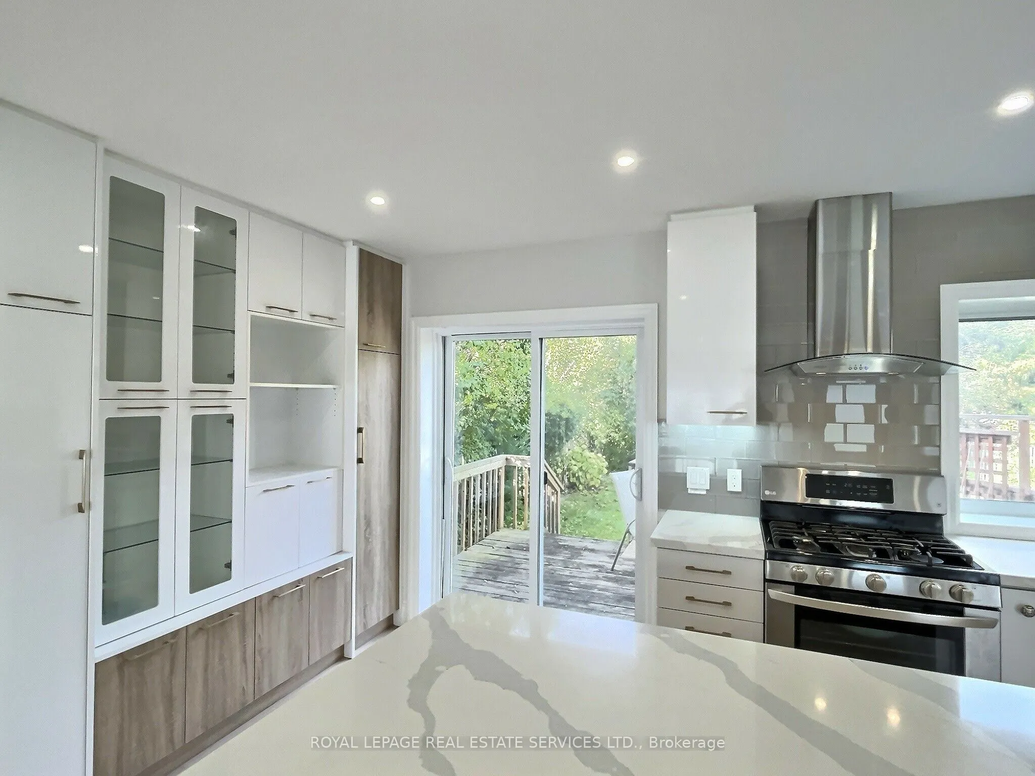 21 Christina Crescent