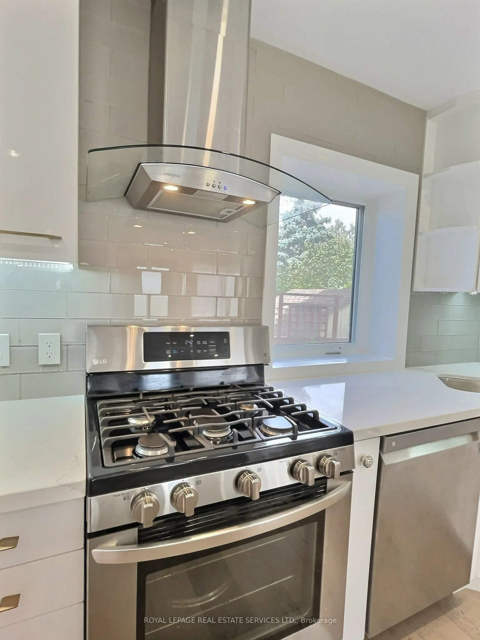 21 Christina Crescent