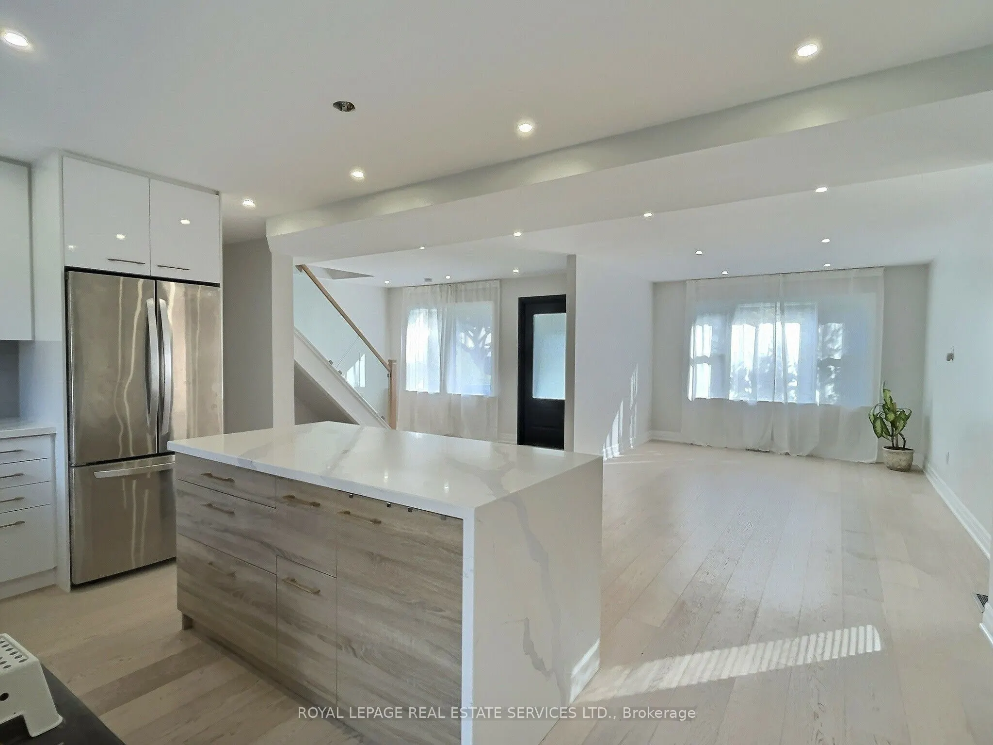 21 Christina Crescent