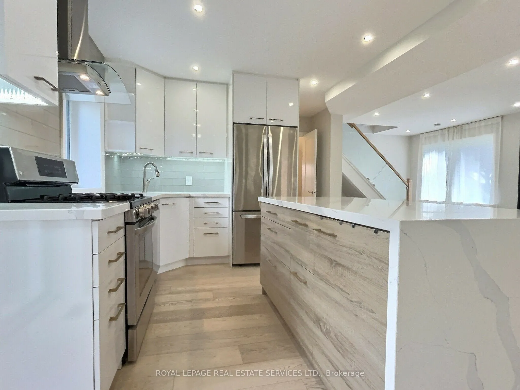 21 Christina Crescent