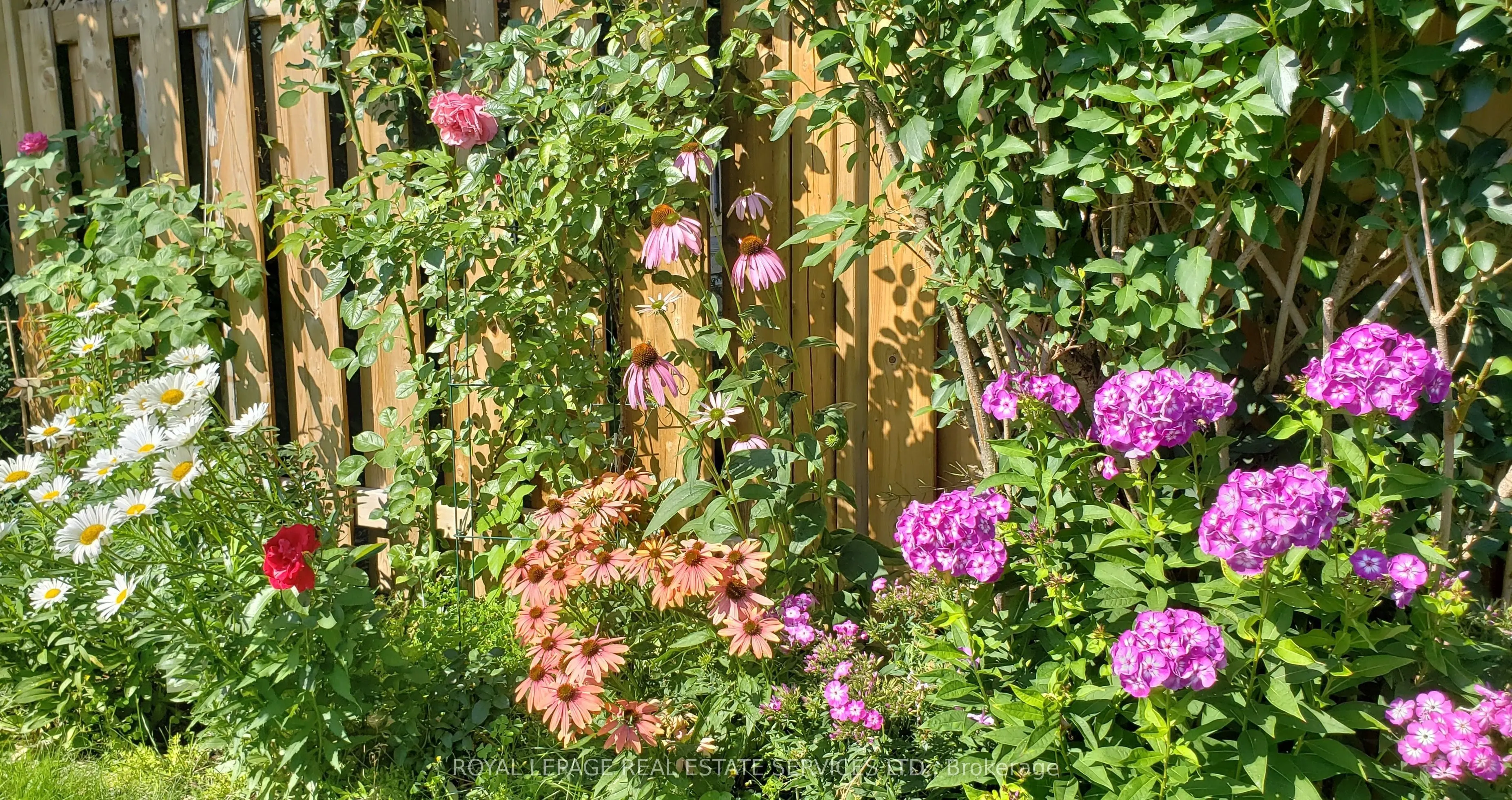 21 Christina Crescent