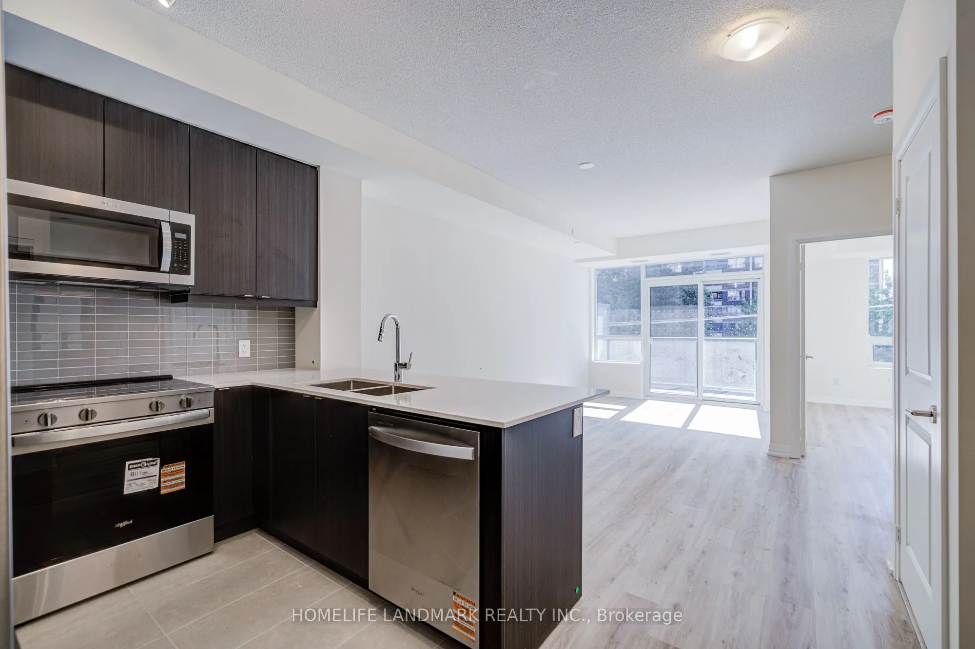 3260 Sheppard Avenue E, #312