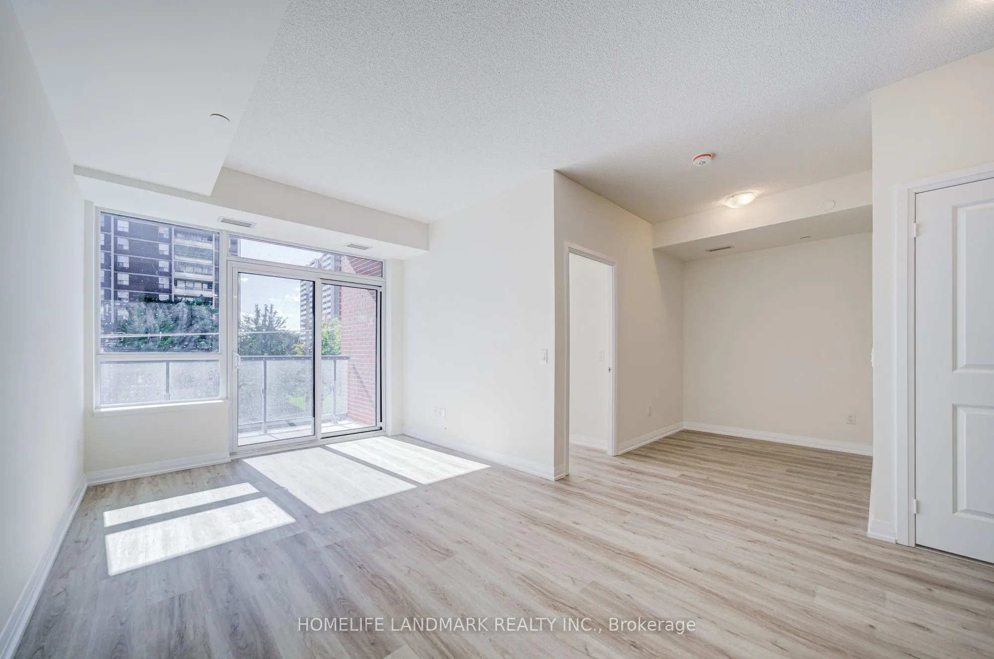 3260 Sheppard Avenue E, #312
