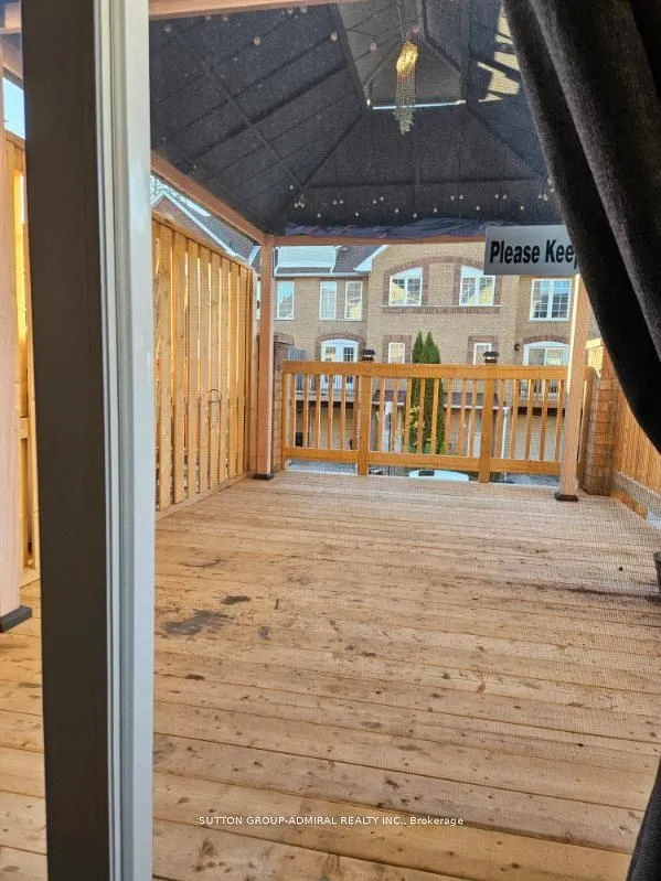 2 Hedge End Road, #105