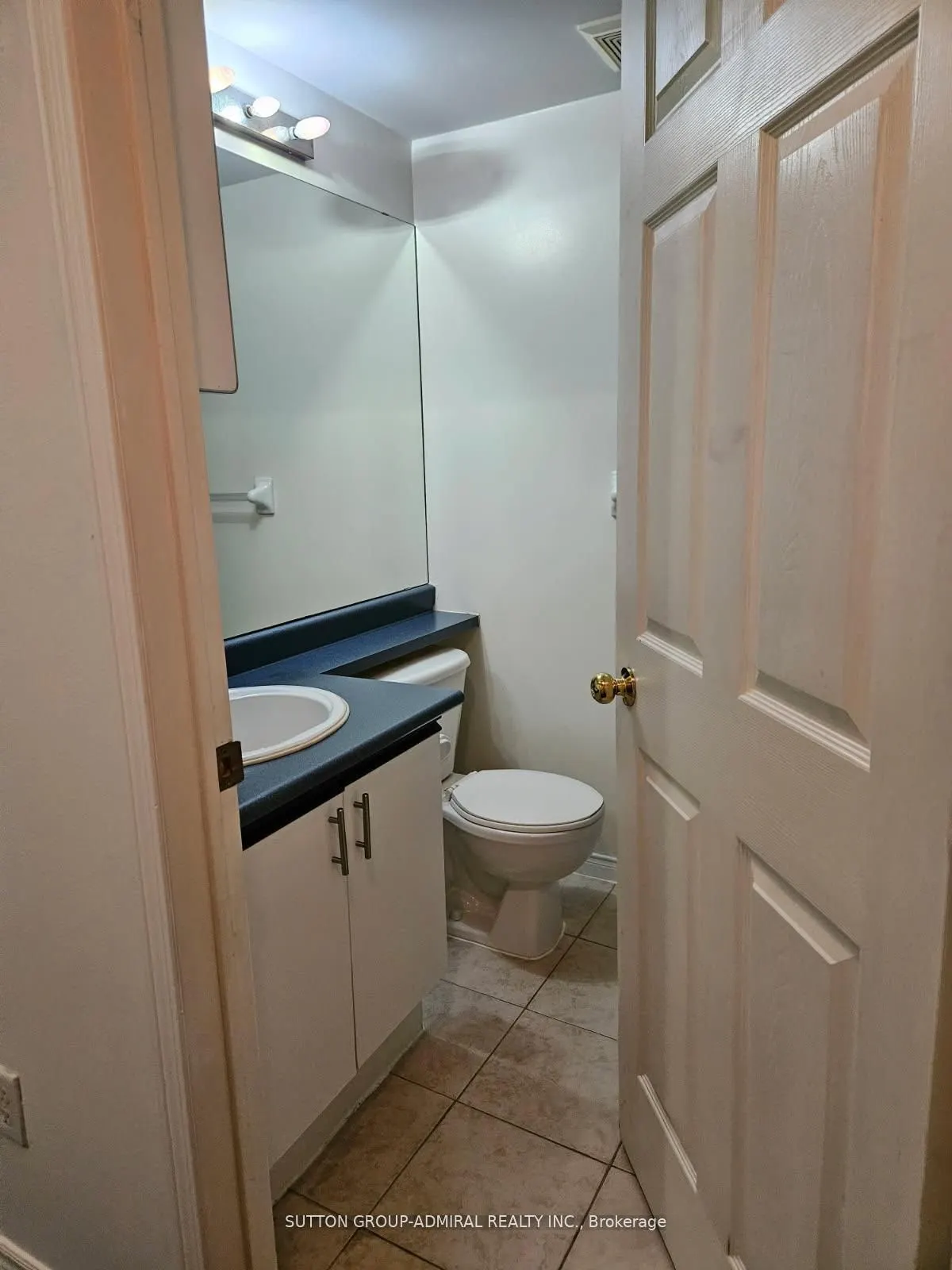 2 Hedge End Road, #105