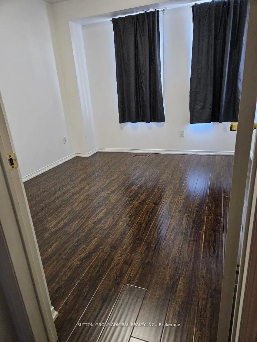 2 Hedge End Road, #105