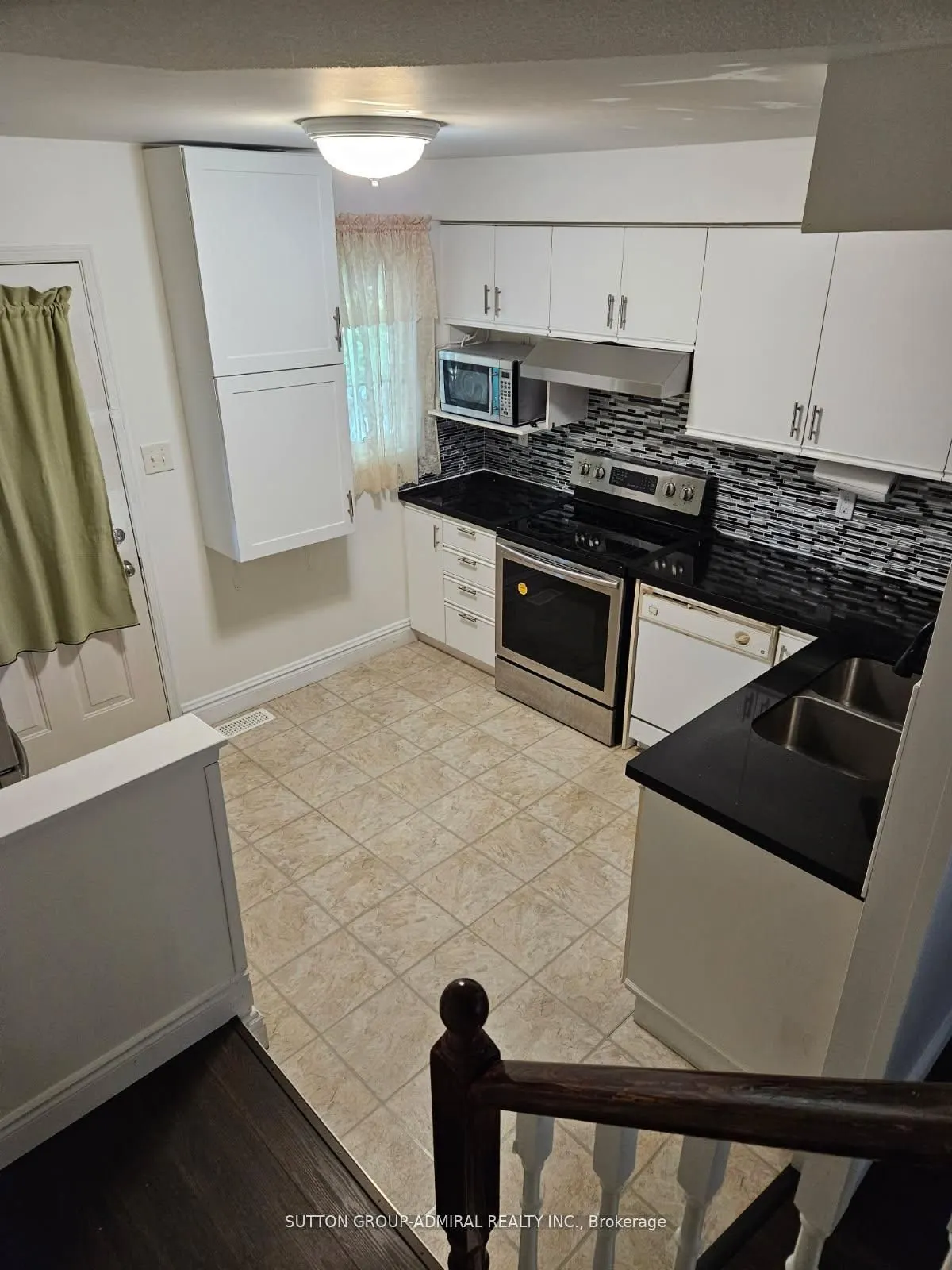 2 Hedge End Road, #105