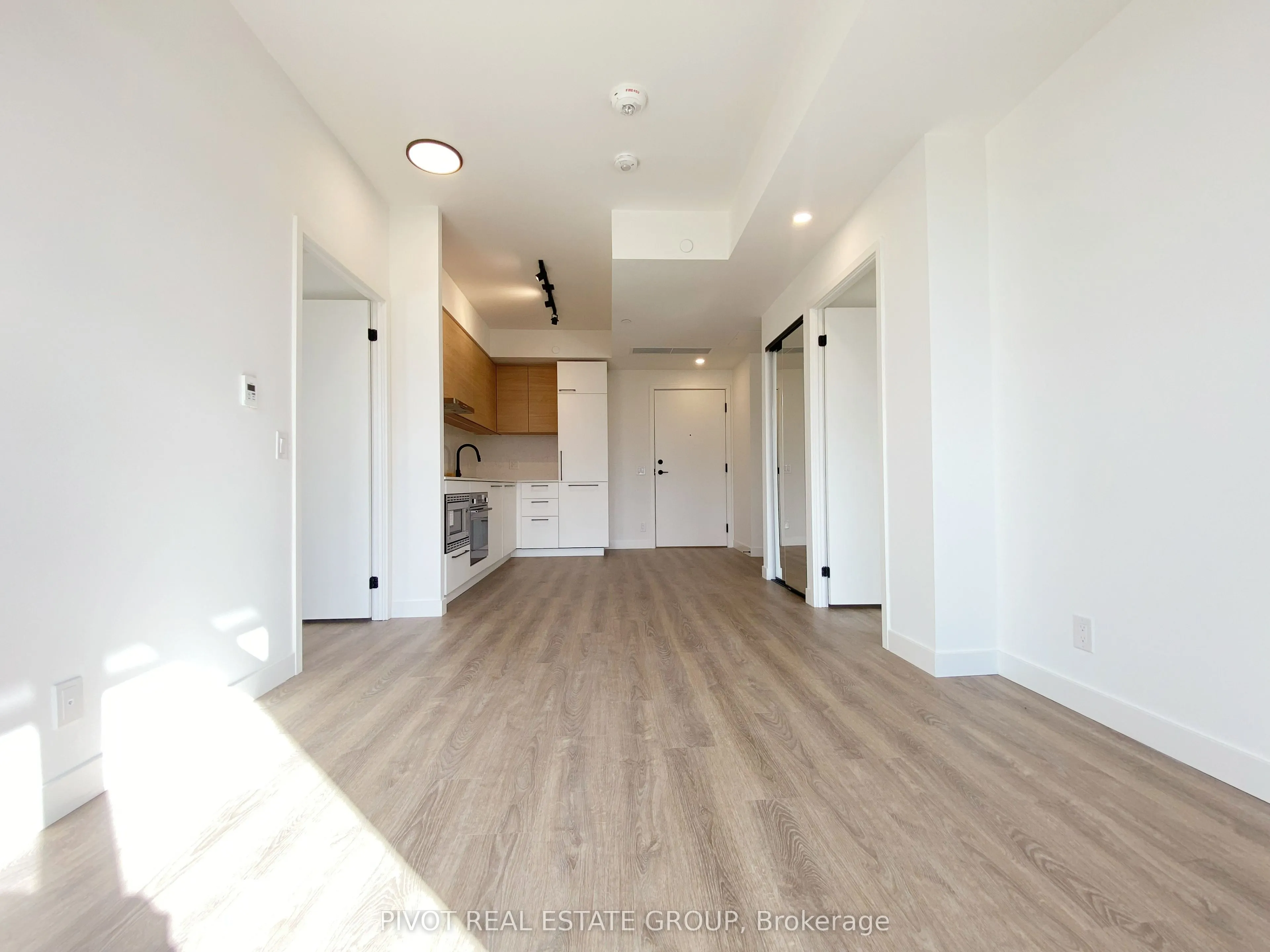 1050 Eastern Avenue, #911