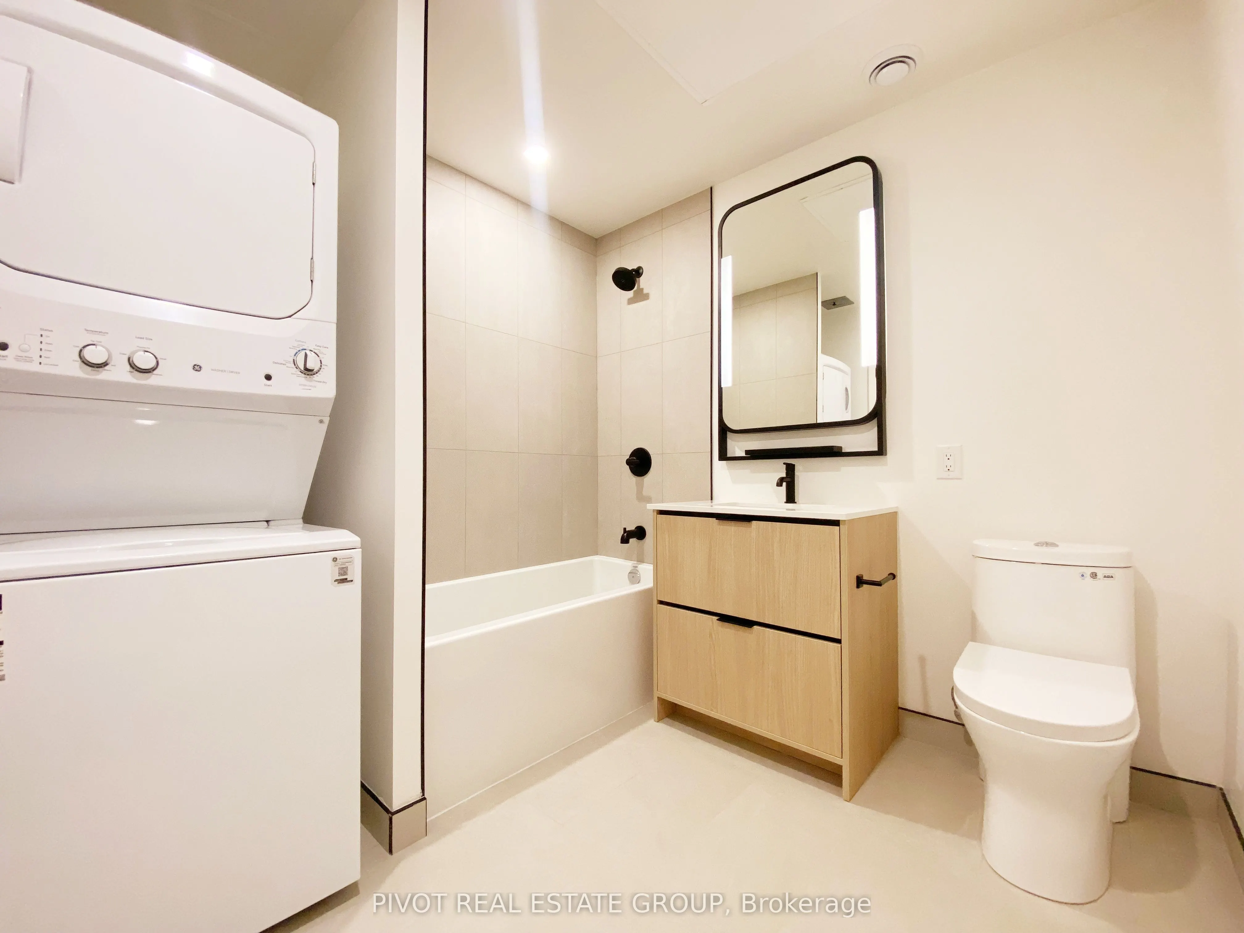 1050 Eastern Avenue, #911