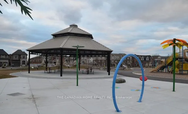 1 Bluegill Crescent E