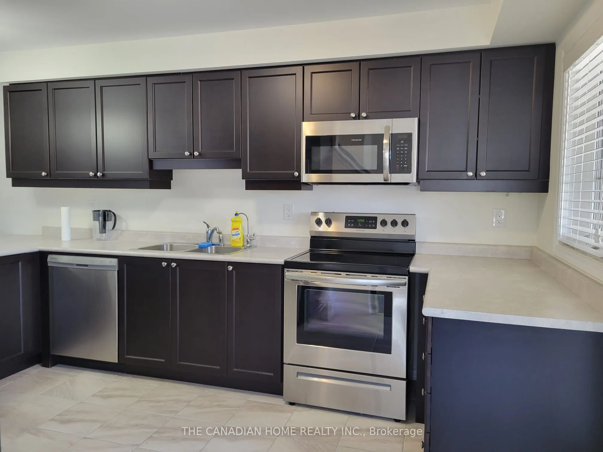 1 Bluegill Crescent E