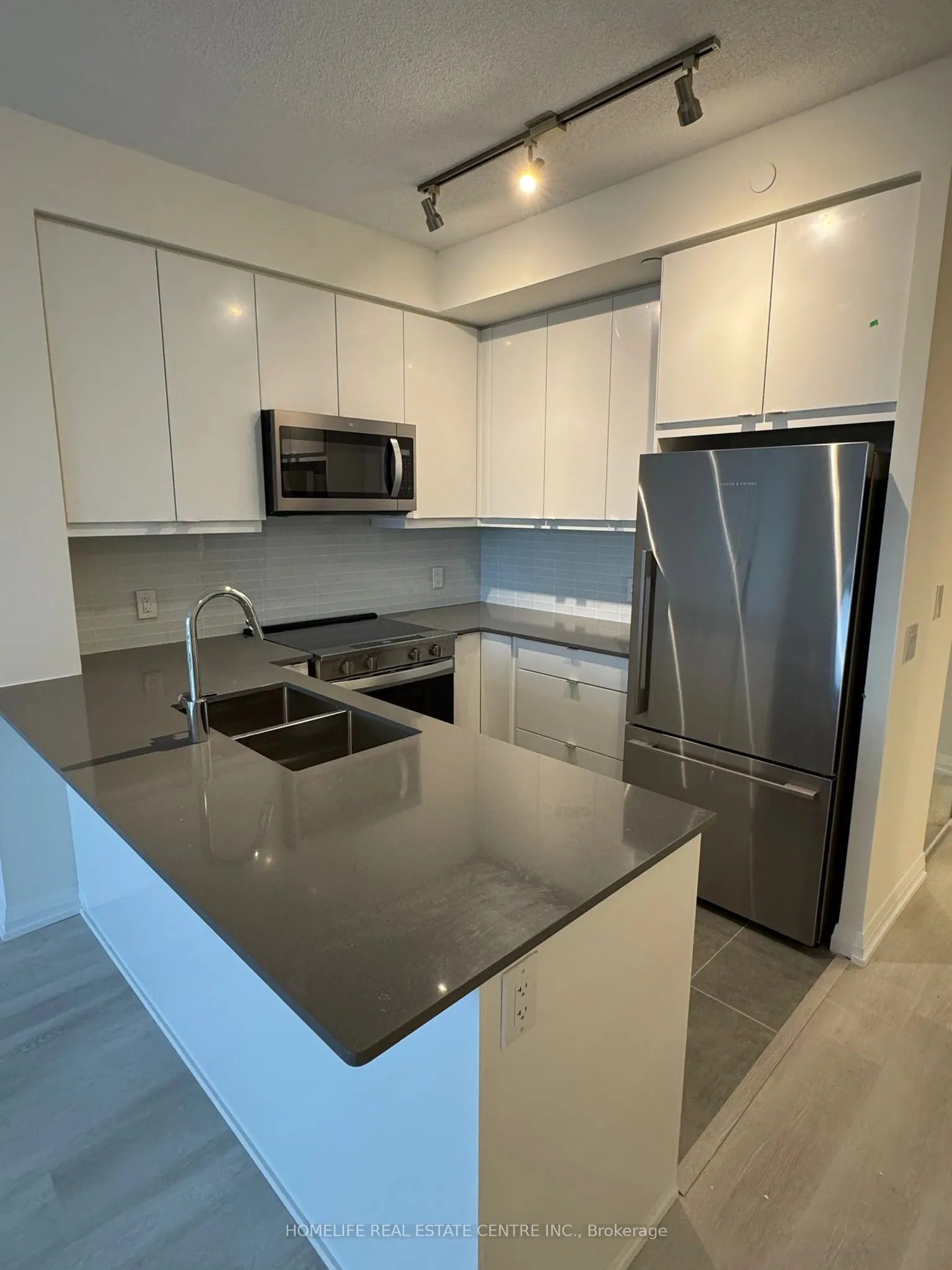 3270 Sheppard Avenue, #2223