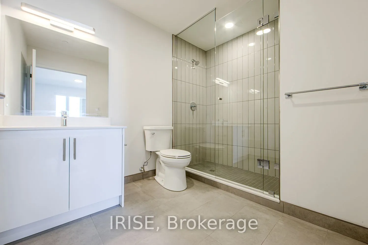 3030 Pharmacy Avenue, #330