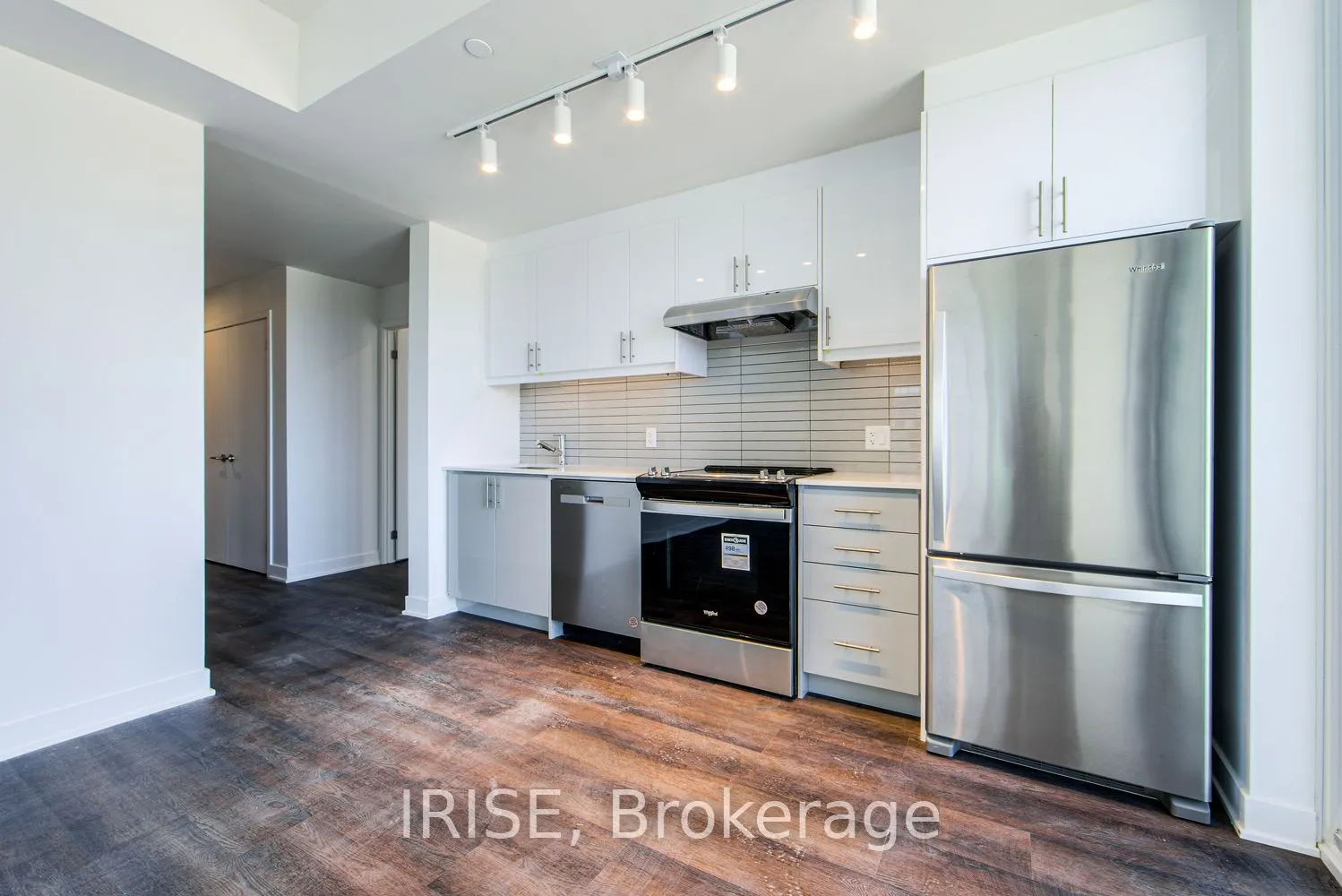 3030 Pharmacy Avenue, #330