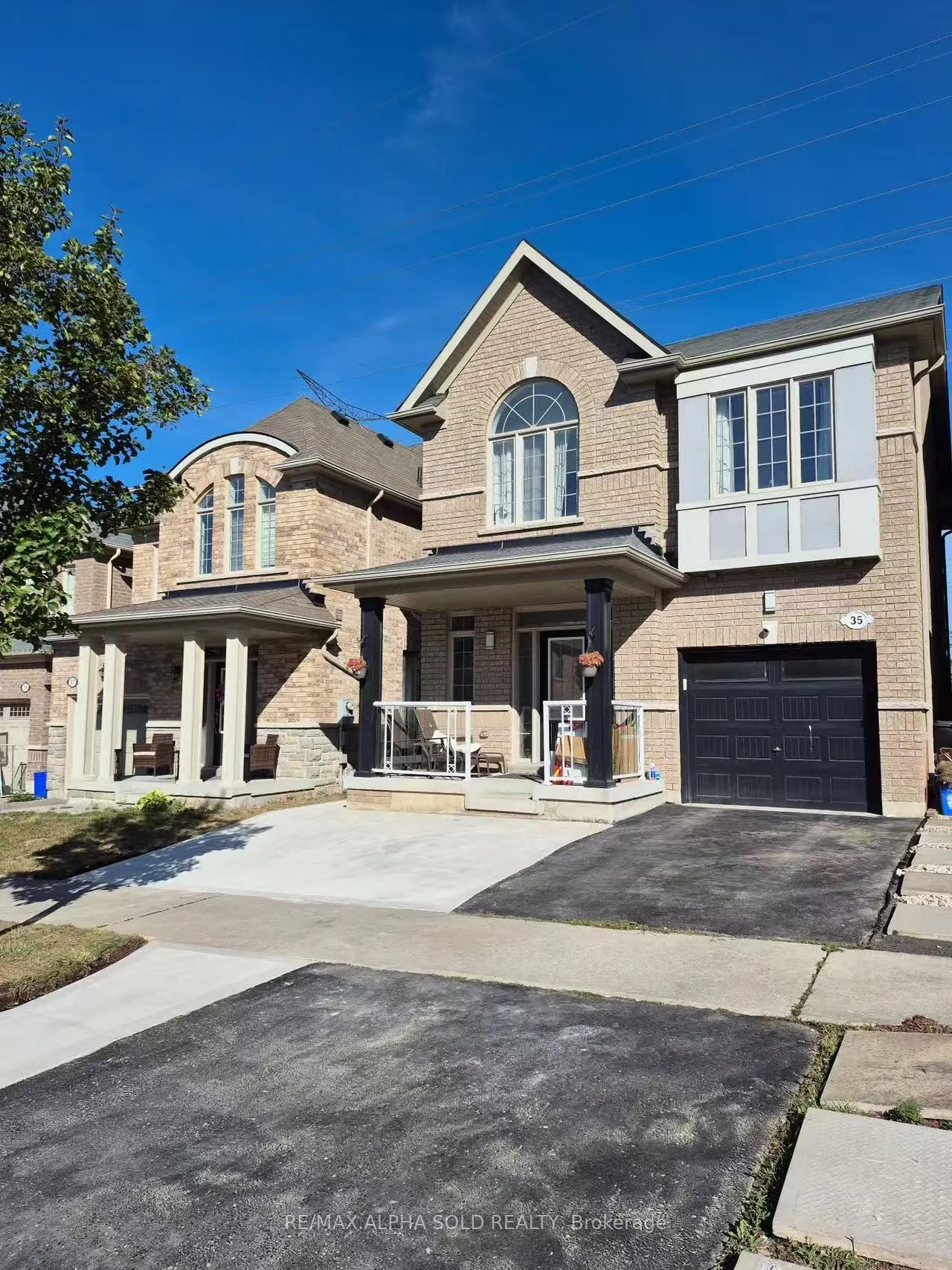 35 Stockell Crescent, #bsmt