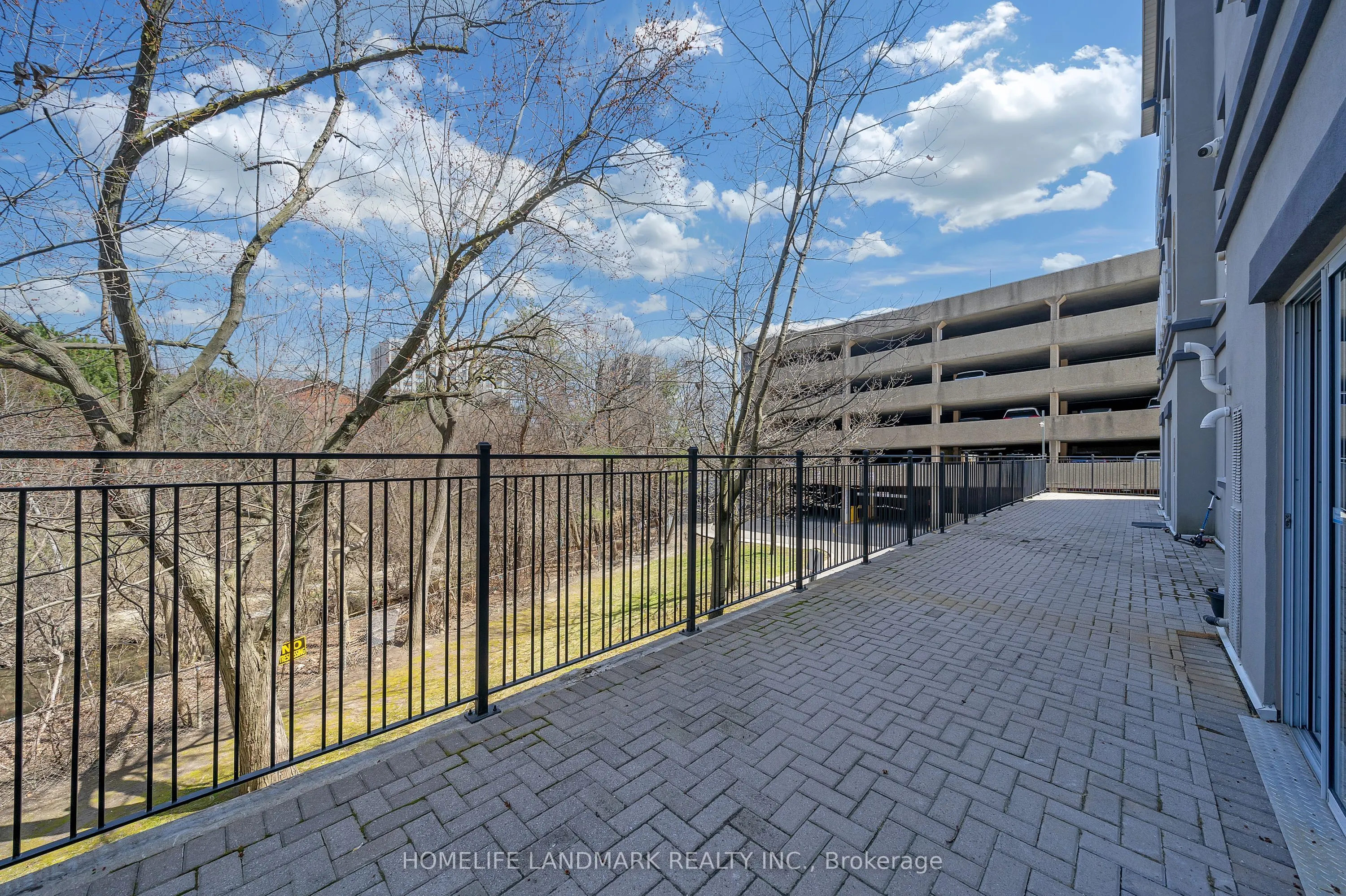 2351 Kennedy Road, #125