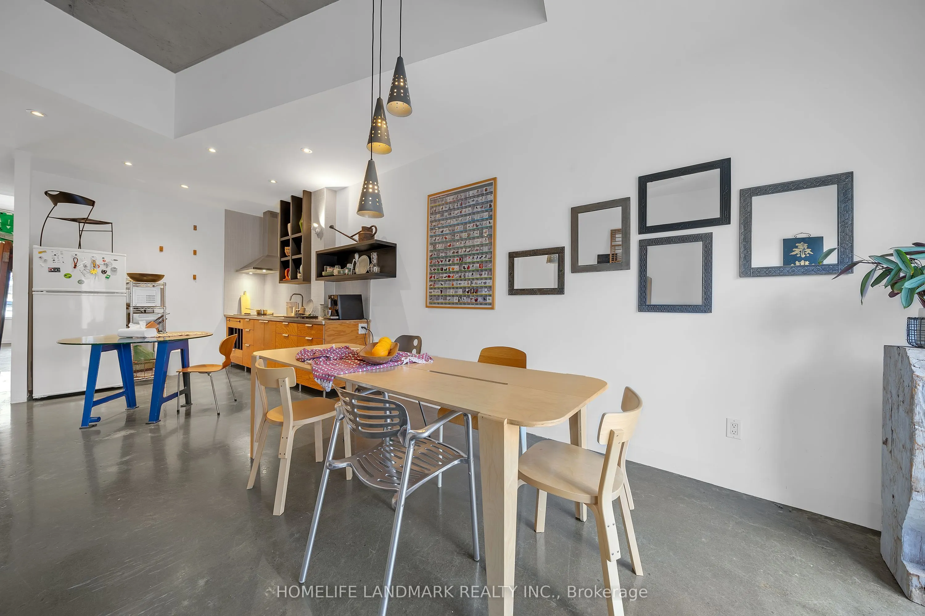 2351 Kennedy Road, #125