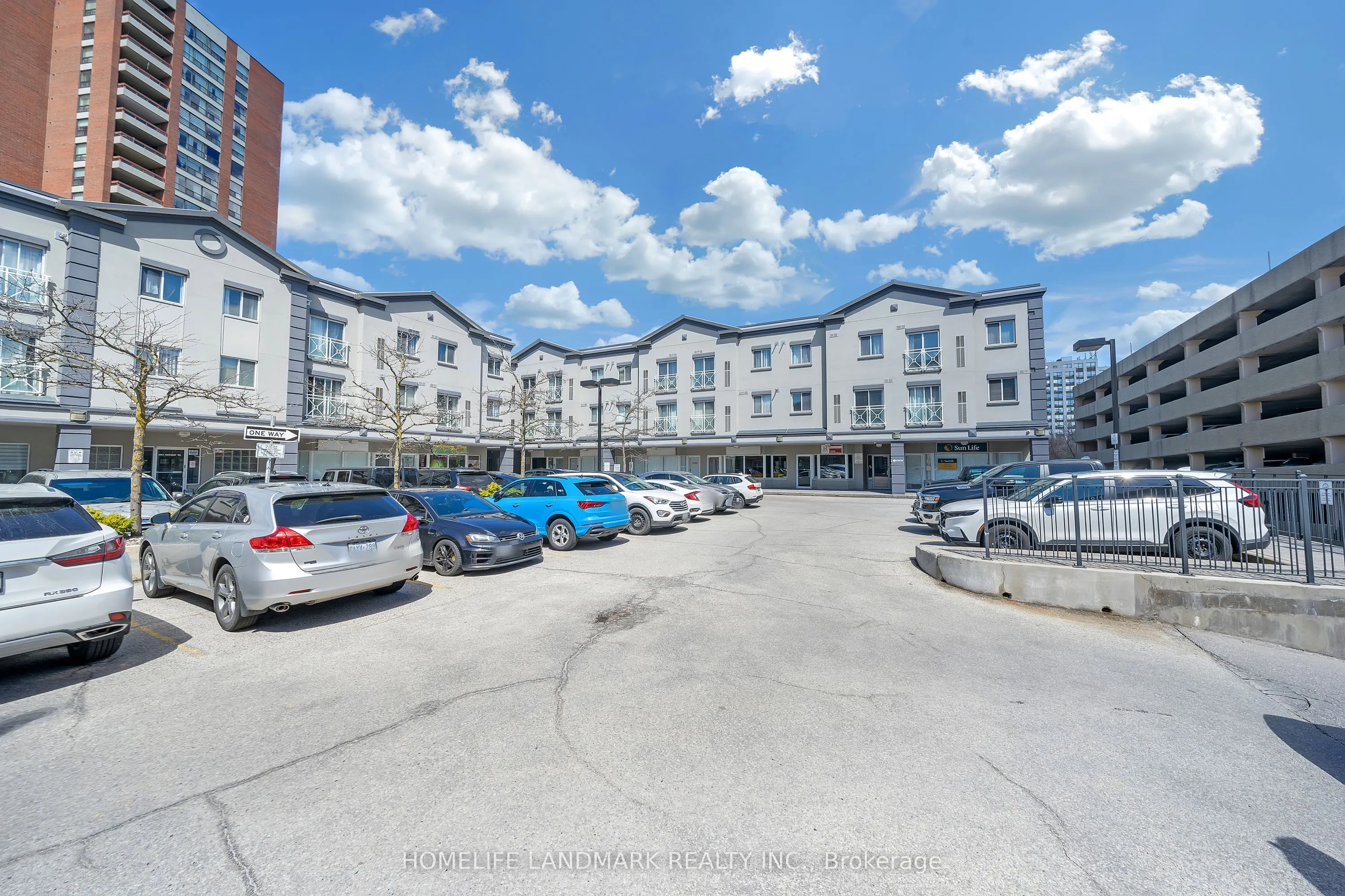 2351 Kennedy Road, #125