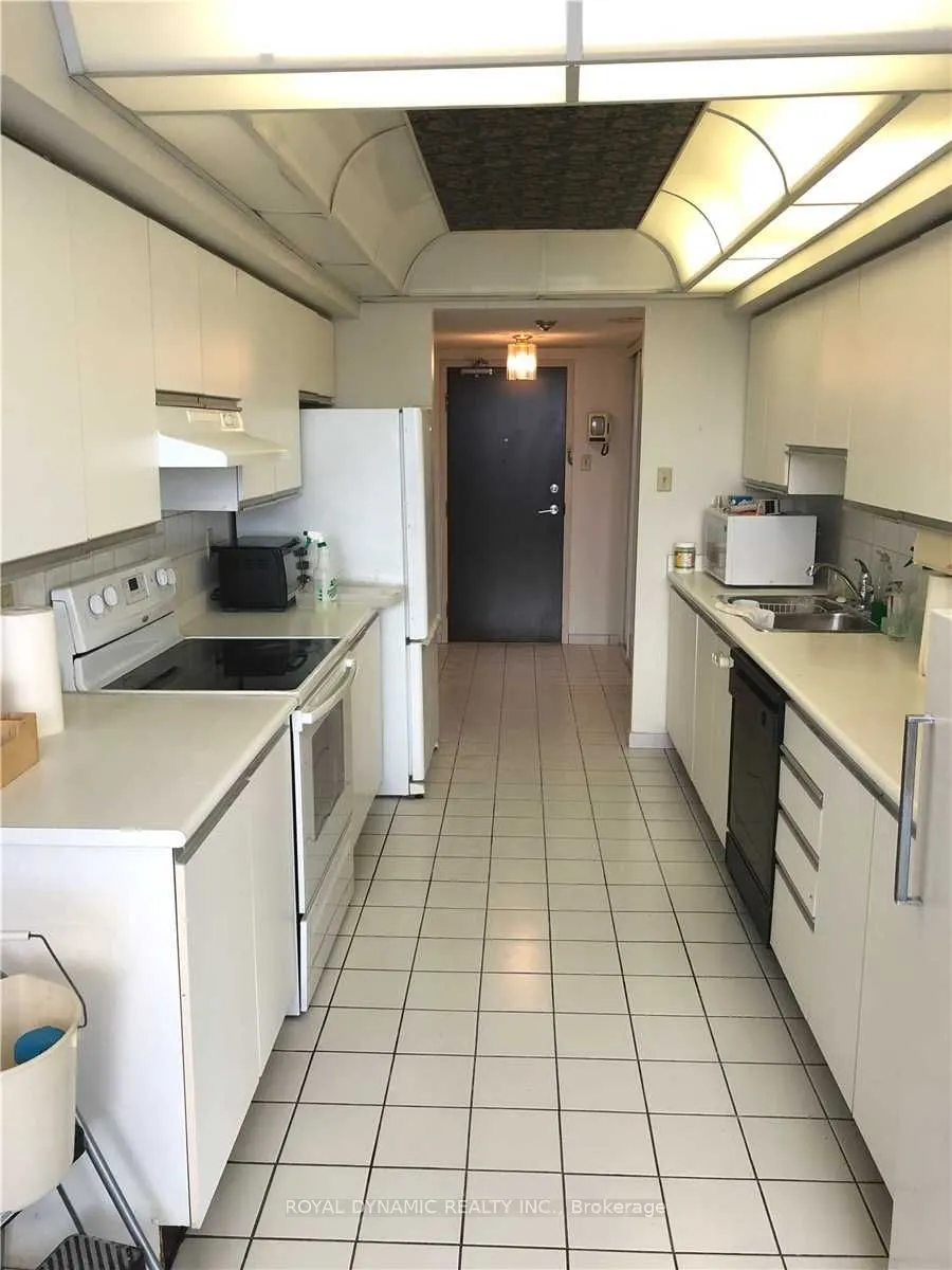 4725 Sheppard Avenue E, #1512