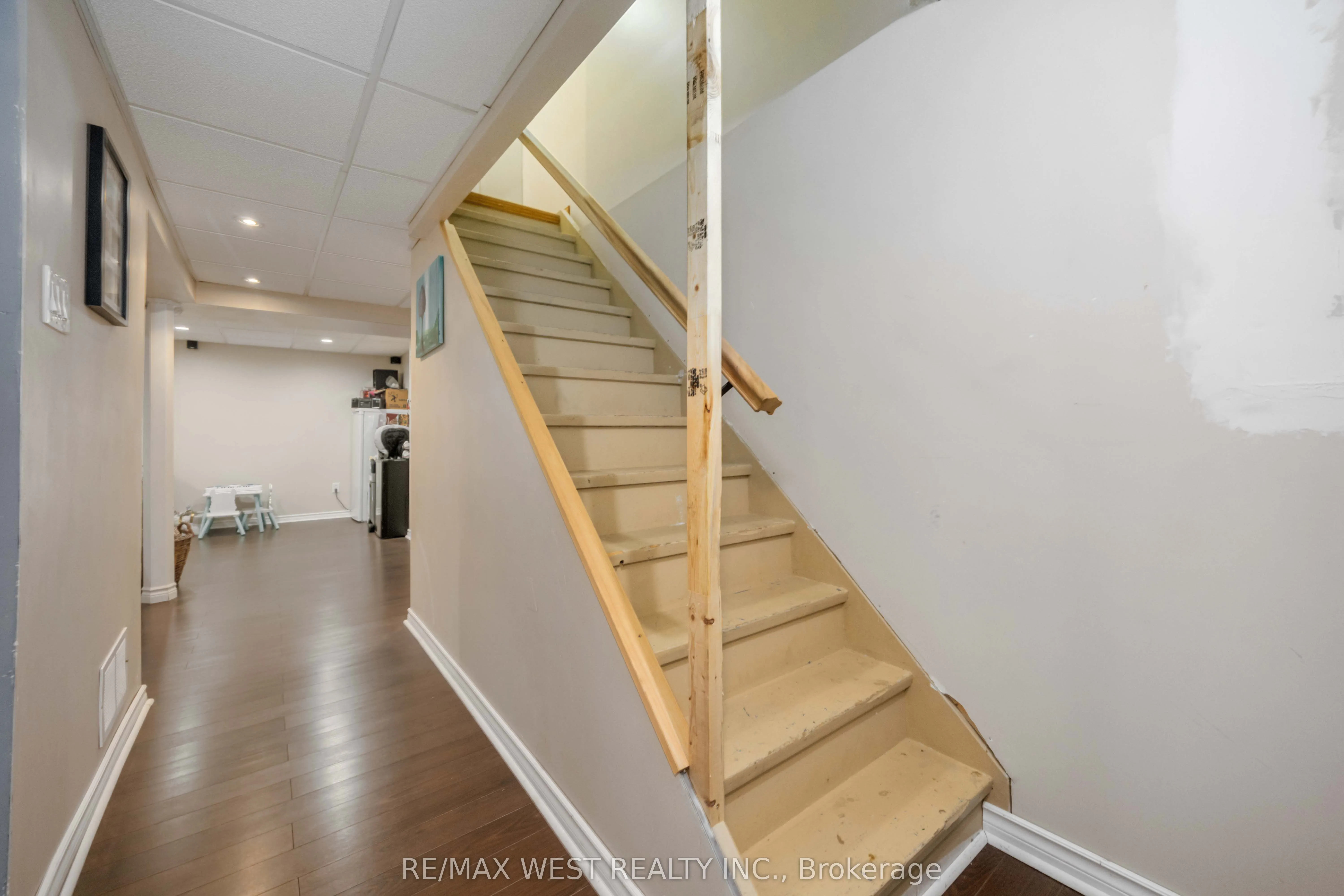 221 Ormond Drive, #E8