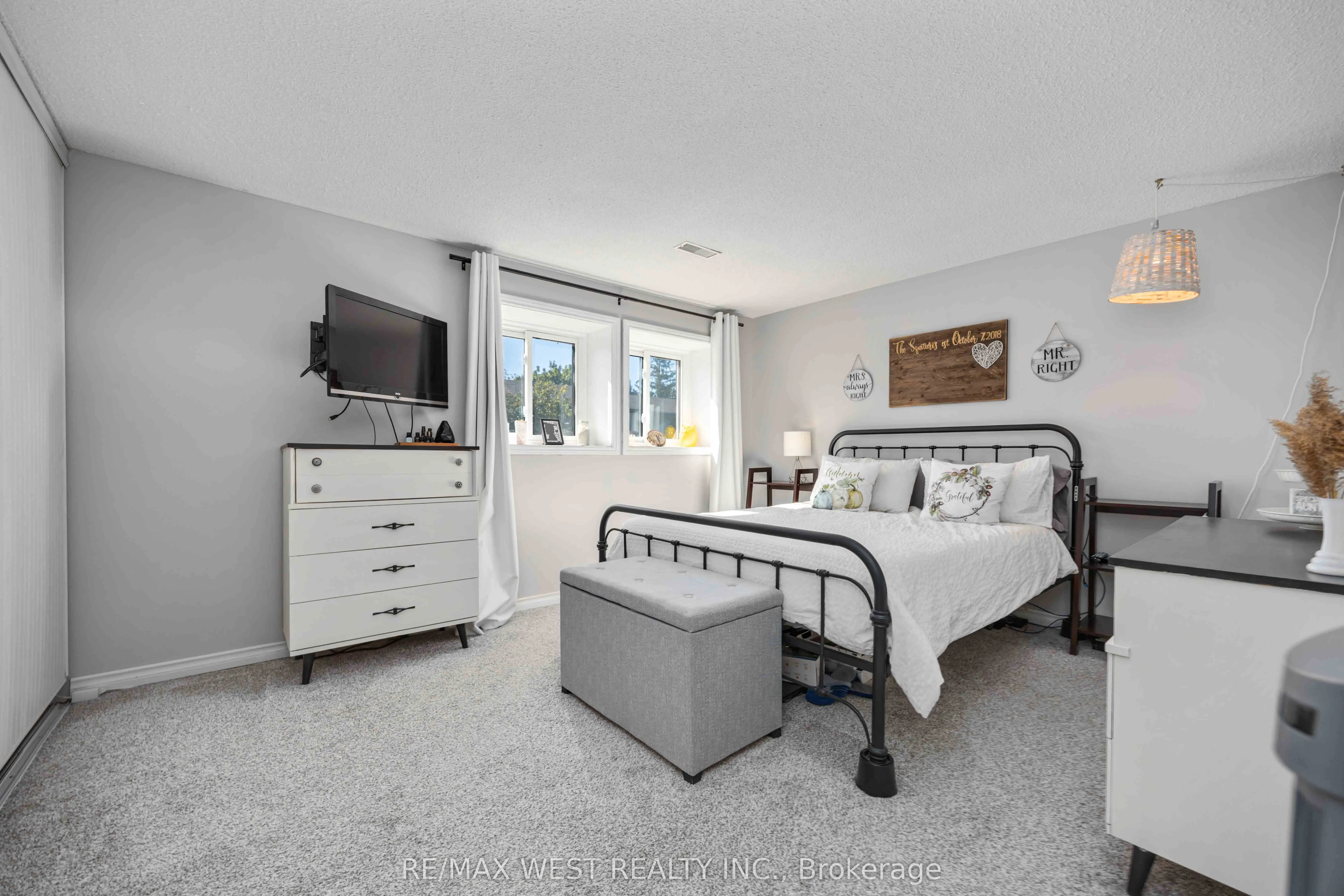 221 Ormond Drive, #E8