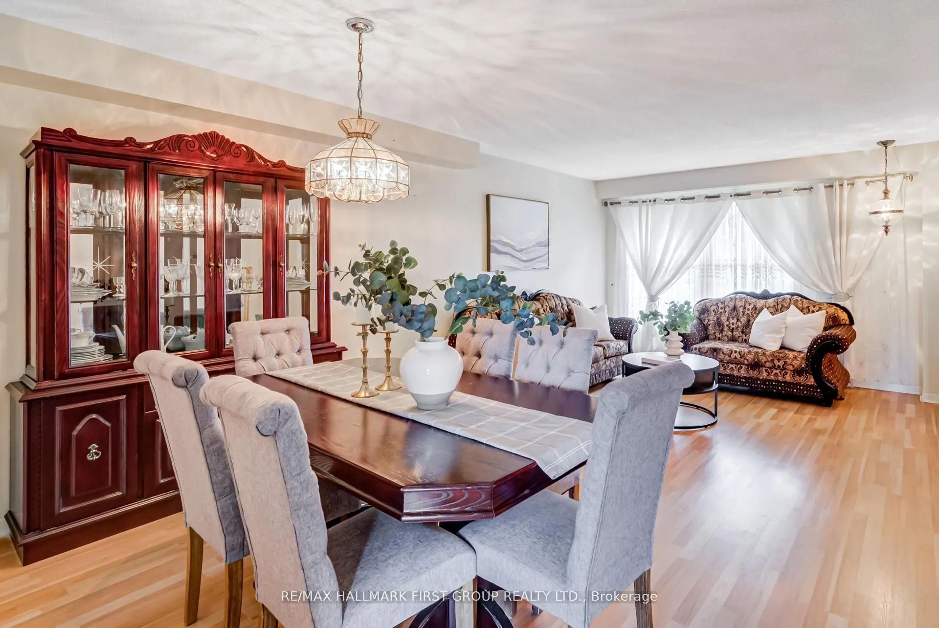 58 Lady Bower Crescent