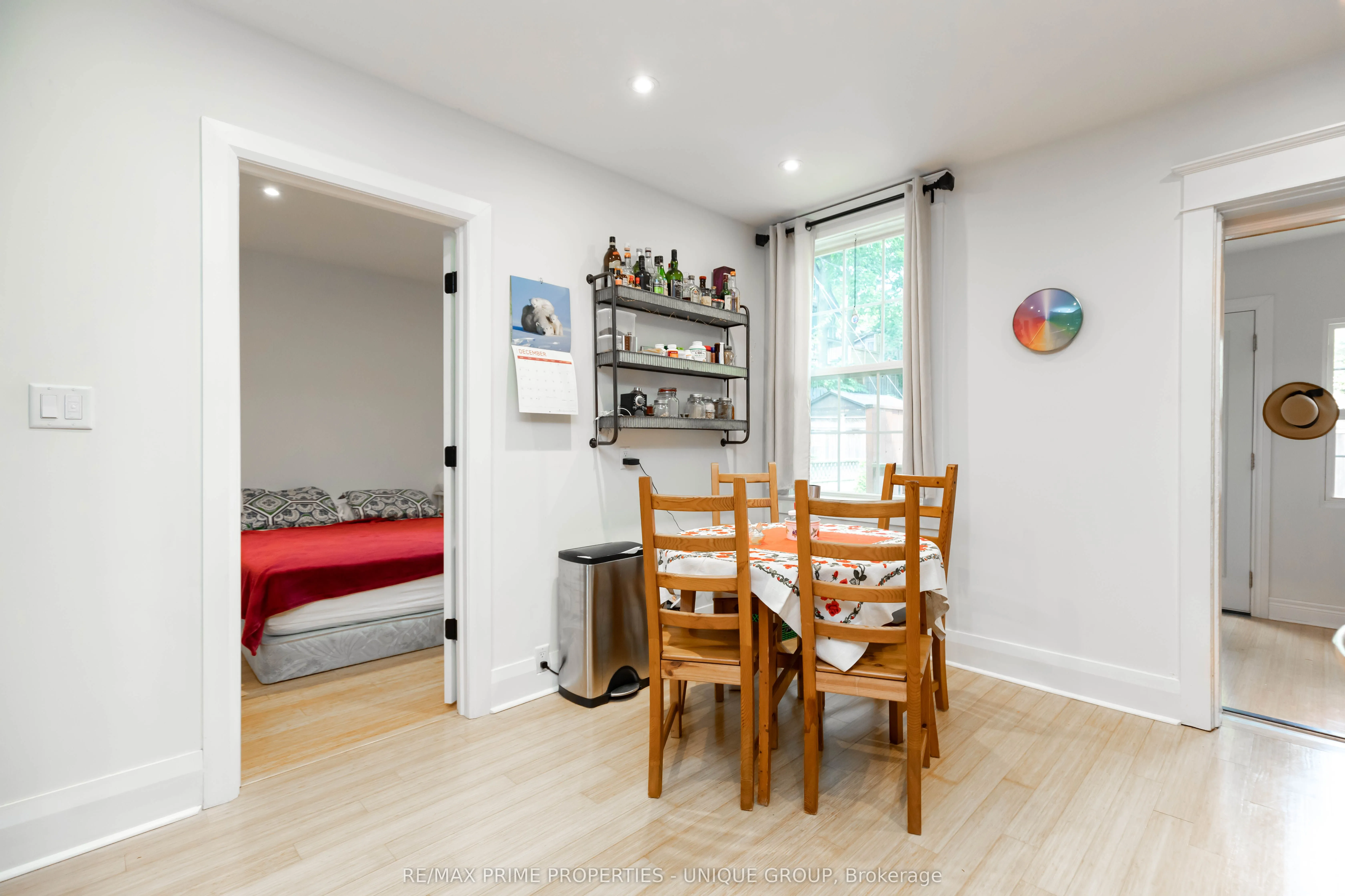 2338 Queen Street E, #Main