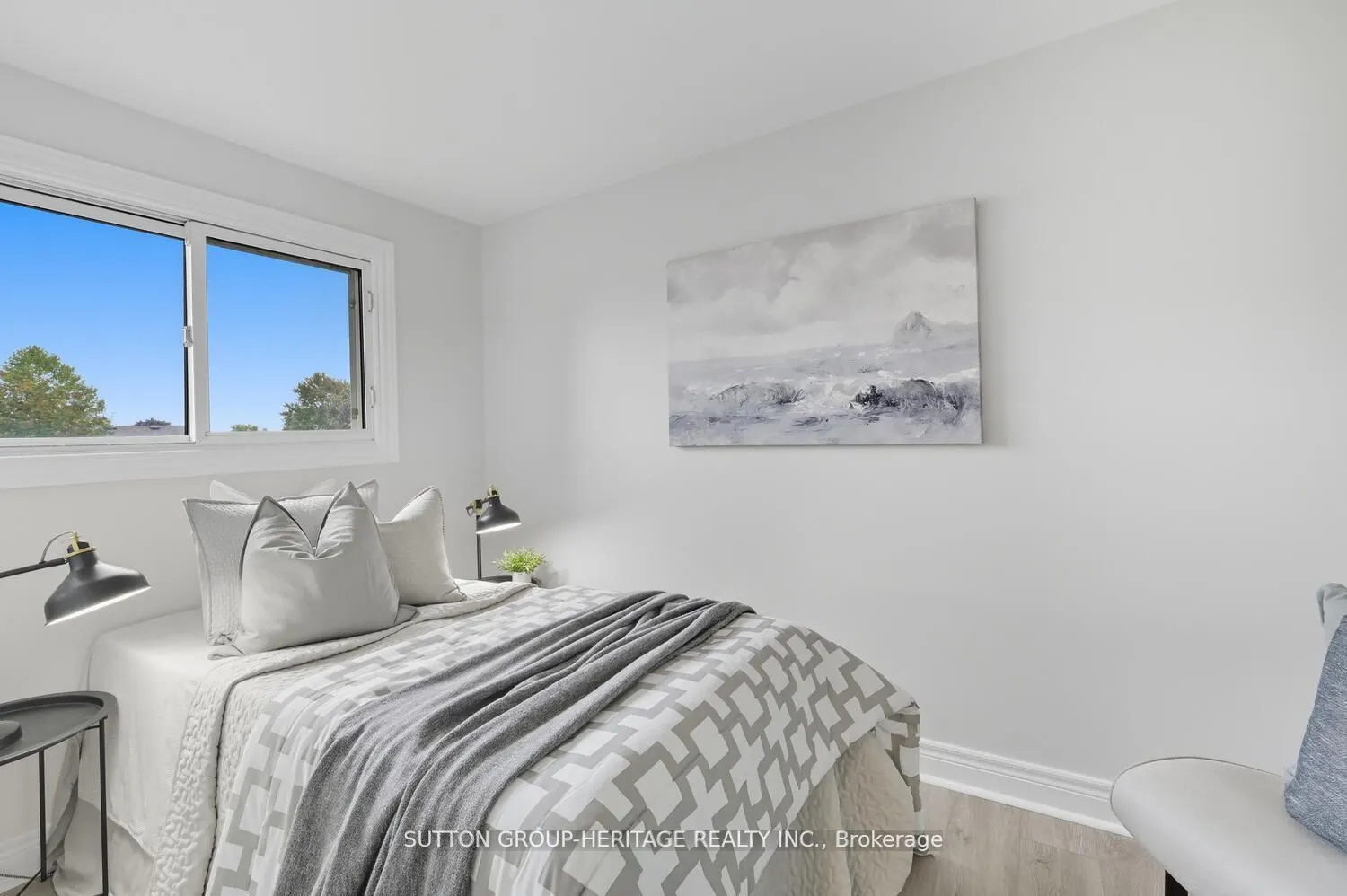 23 Swanston Crescent