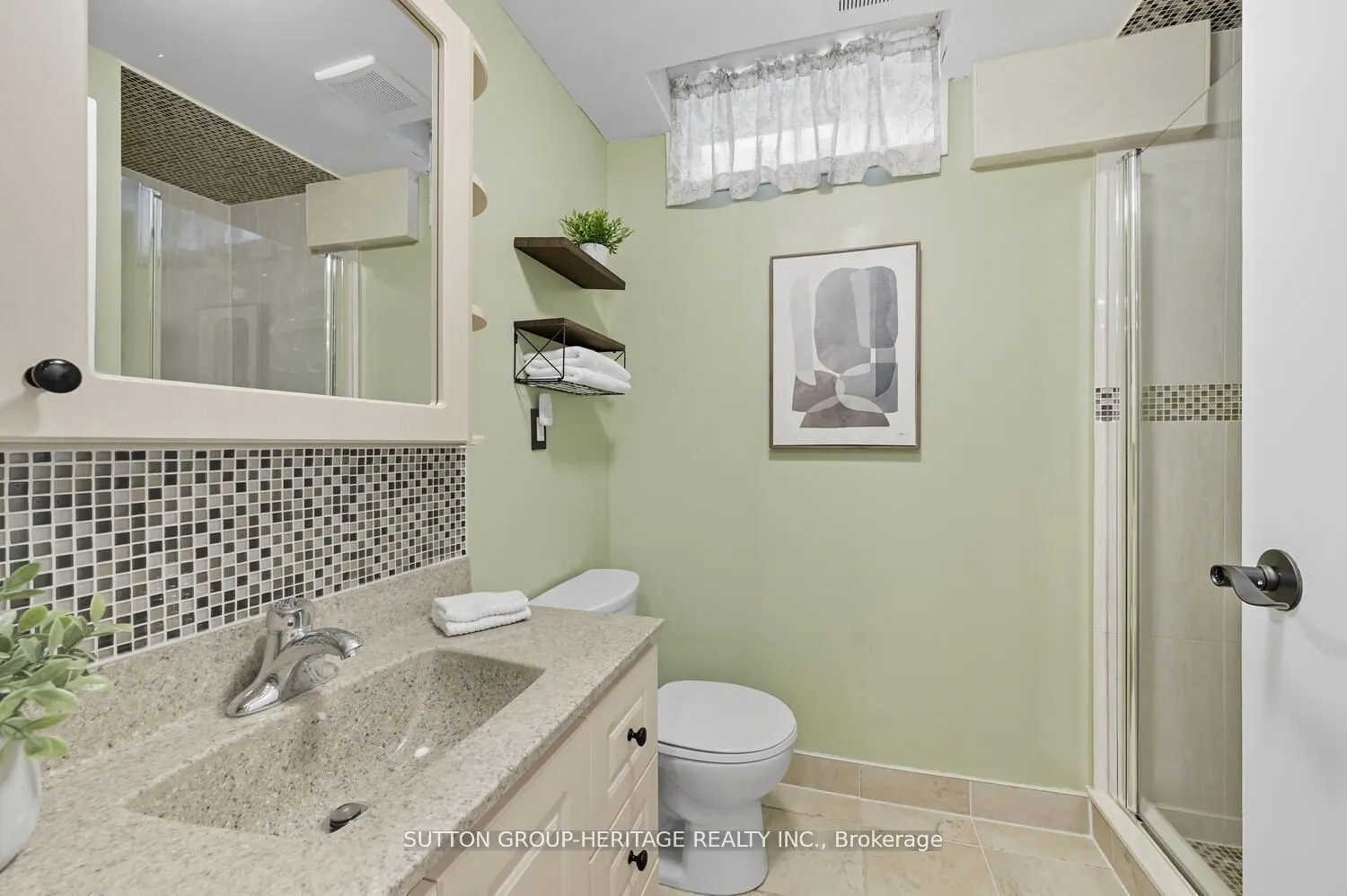 23 Swanston Crescent