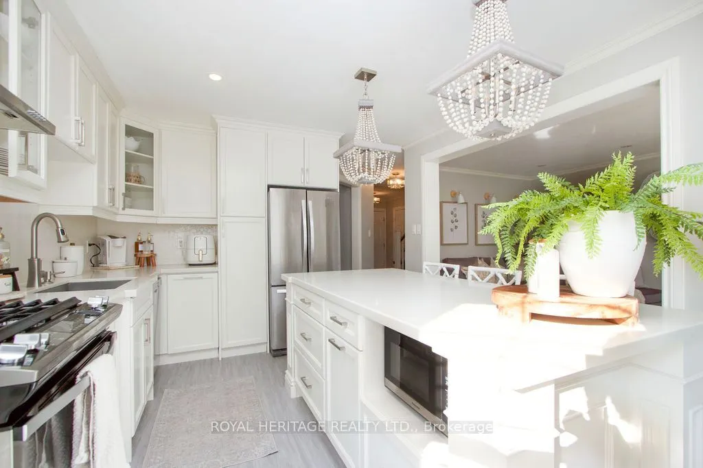 66 Fieldnest Crescent