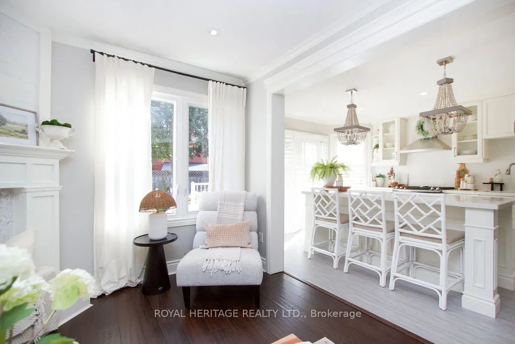 66 Fieldnest Crescent