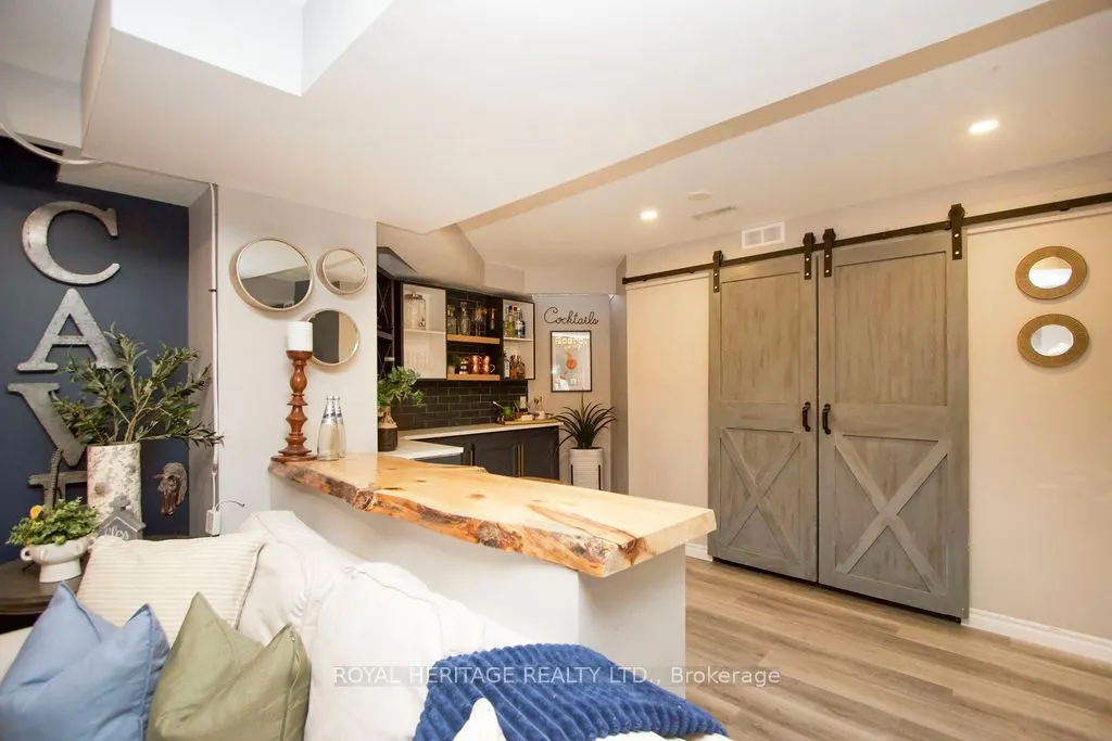 66 Fieldnest Crescent