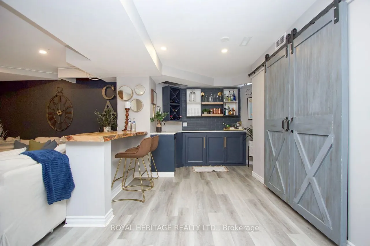 66 Fieldnest Crescent