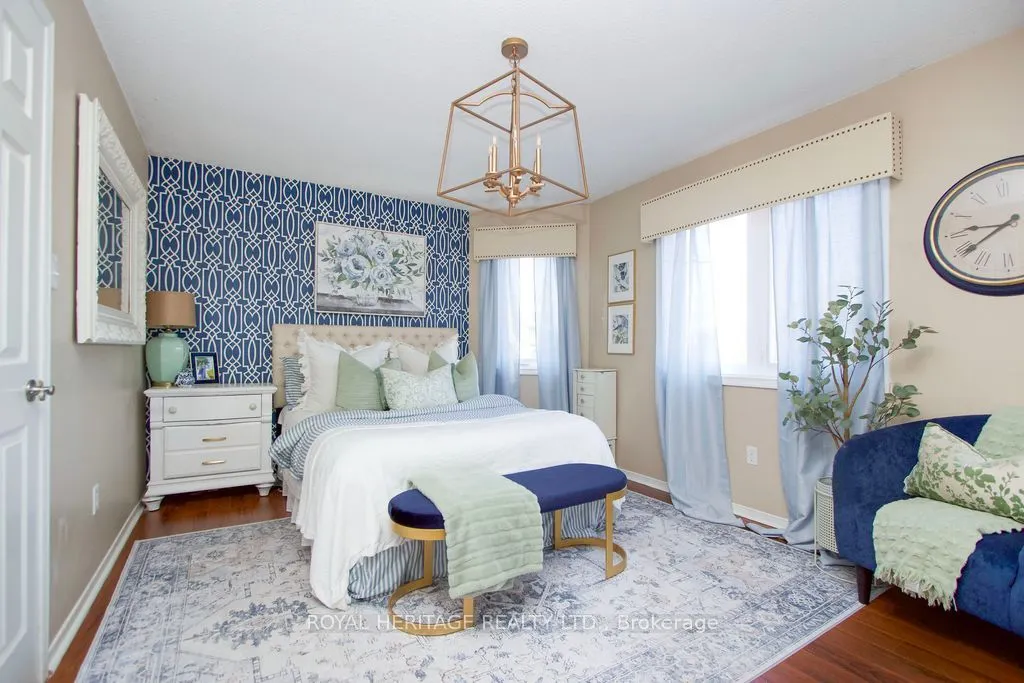 66 Fieldnest Crescent