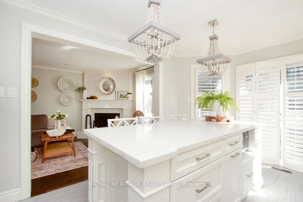 66 Fieldnest Crescent