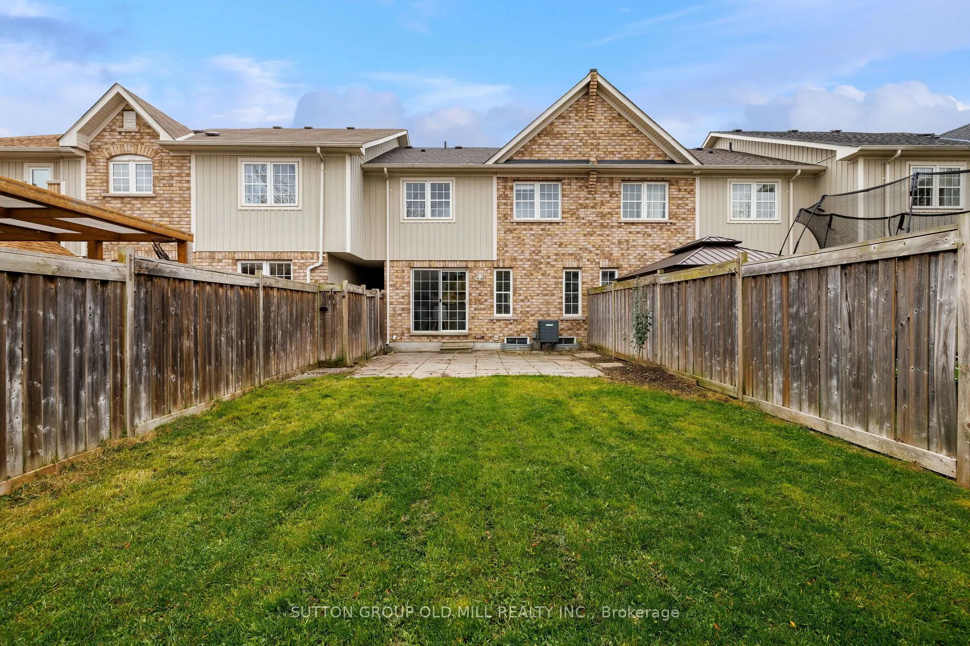 85 Barchester Crescent