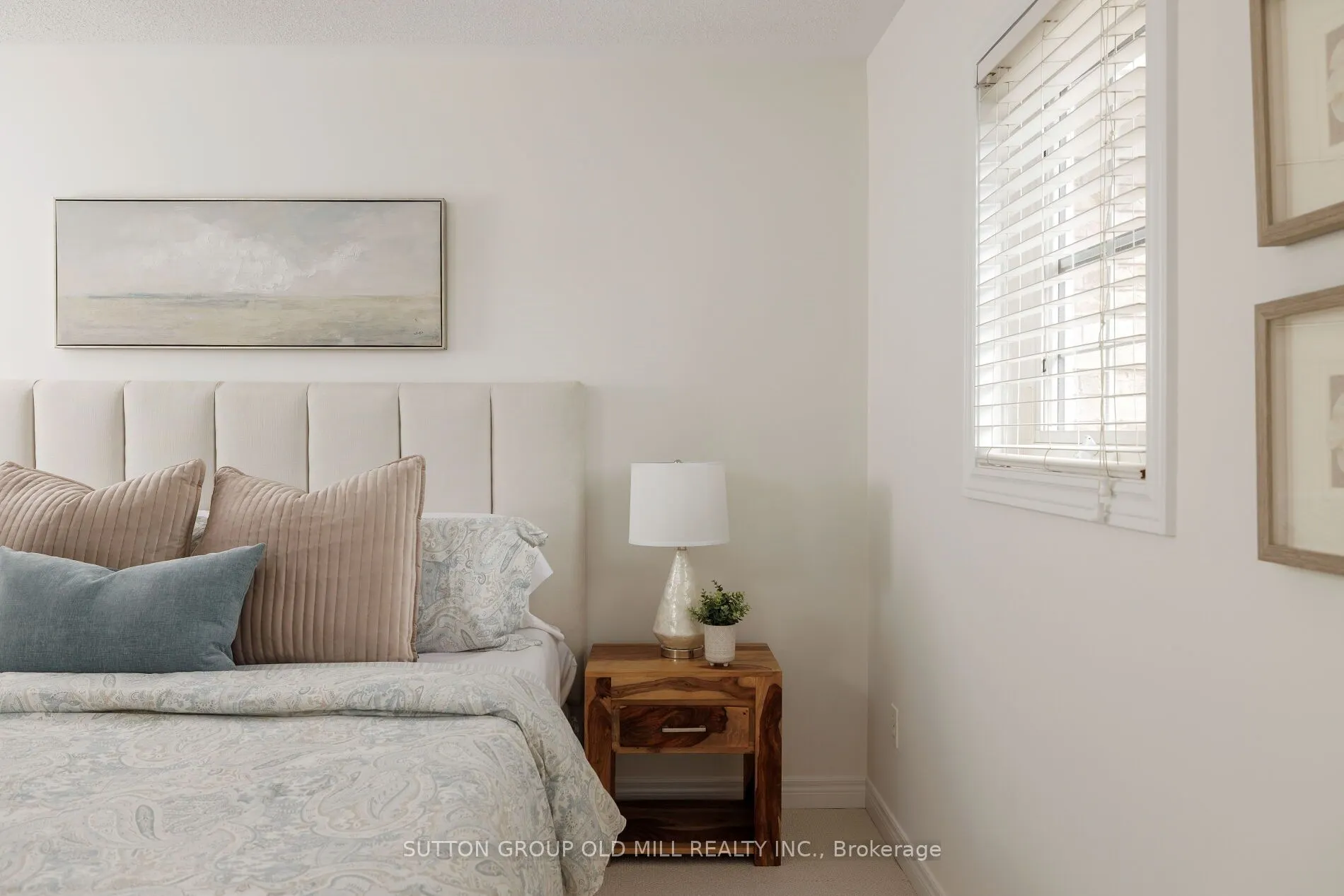 85 Barchester Crescent