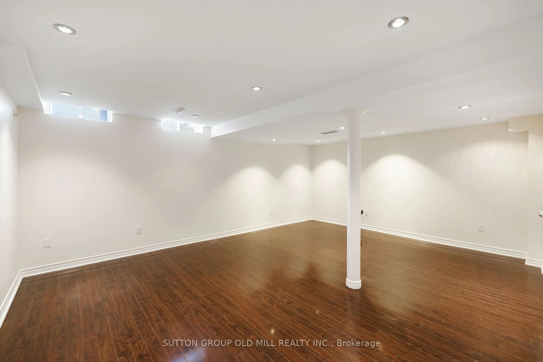 85 Barchester Crescent